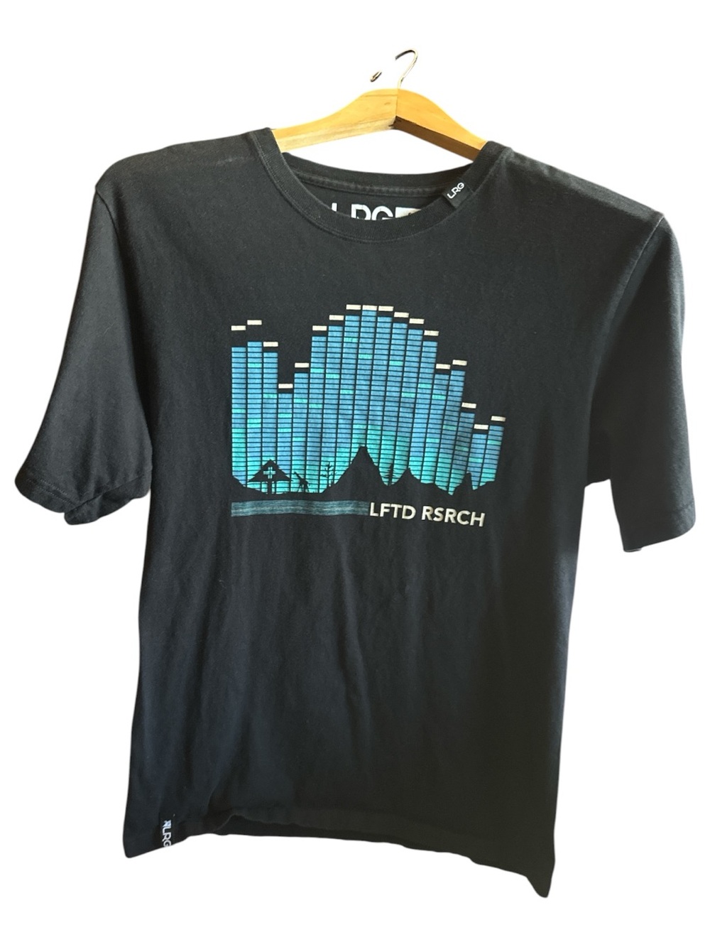 Lrg Black Tee with Teal Blue Gradient Graphic Size Small 100% Cotton T-Shirt Men